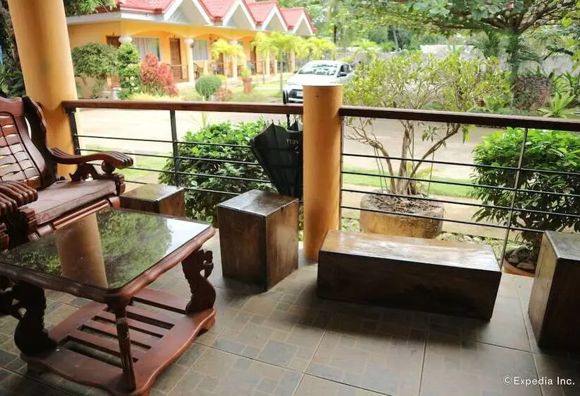 Fotos del hotel Villa Manuel Tourist Inn:  5