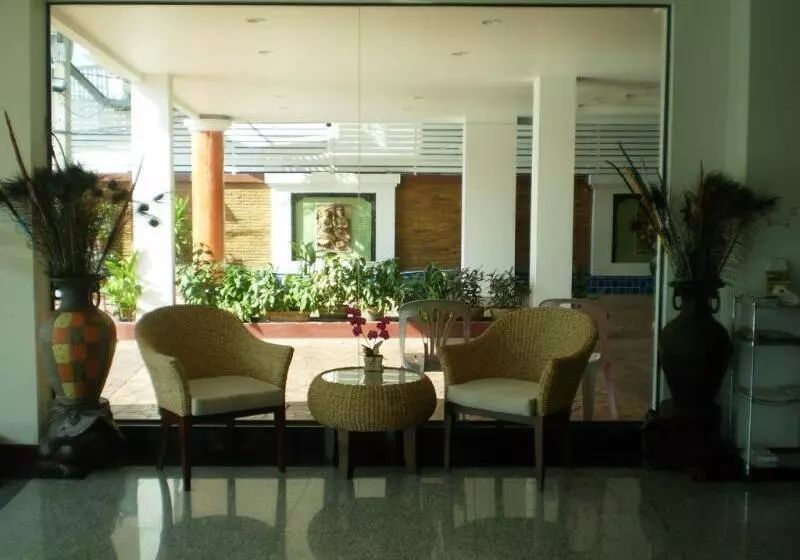 Fotos del hotel Wangburapa Grand:  3