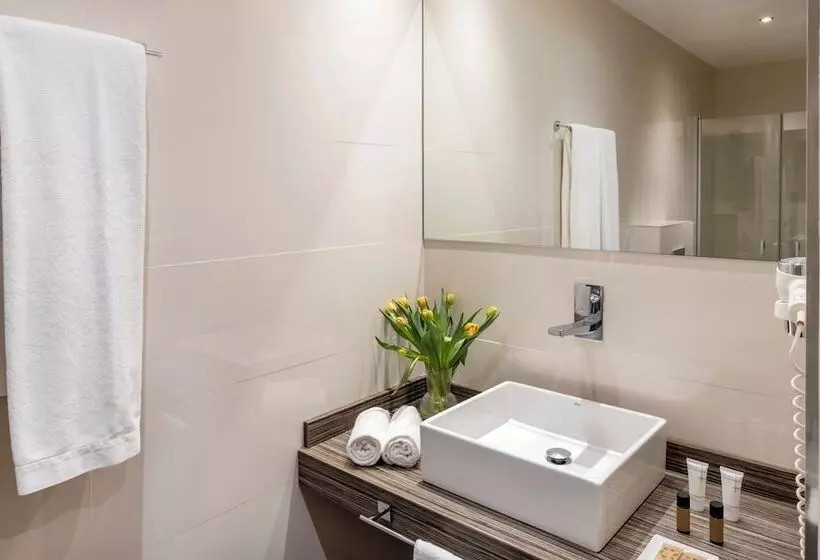 Fotos del hotel Air Rooms Madrid Airport By Premium Traveller:  38