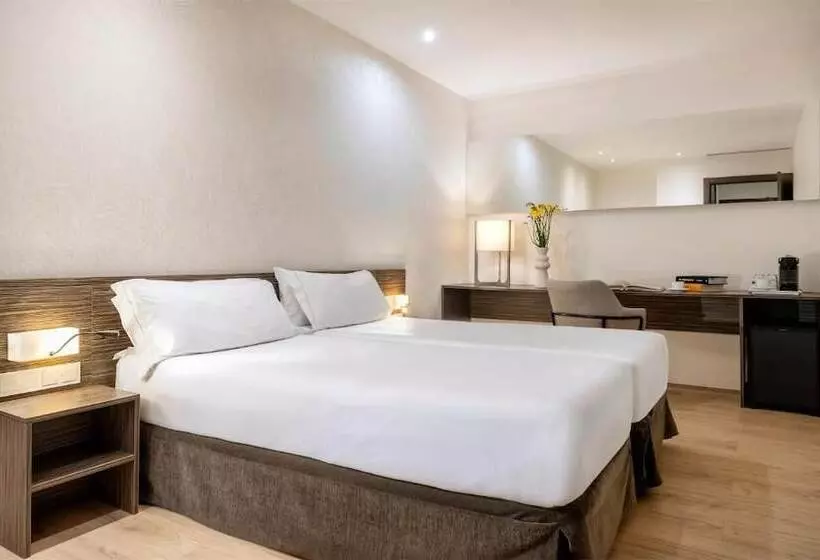 Fotos del hotel Air Rooms Madrid Airport By Premium Traveller:  45