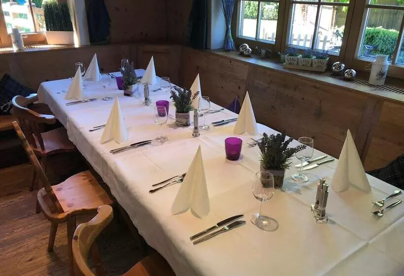 Fotos del hotel Landhotel Vordergrub:  2