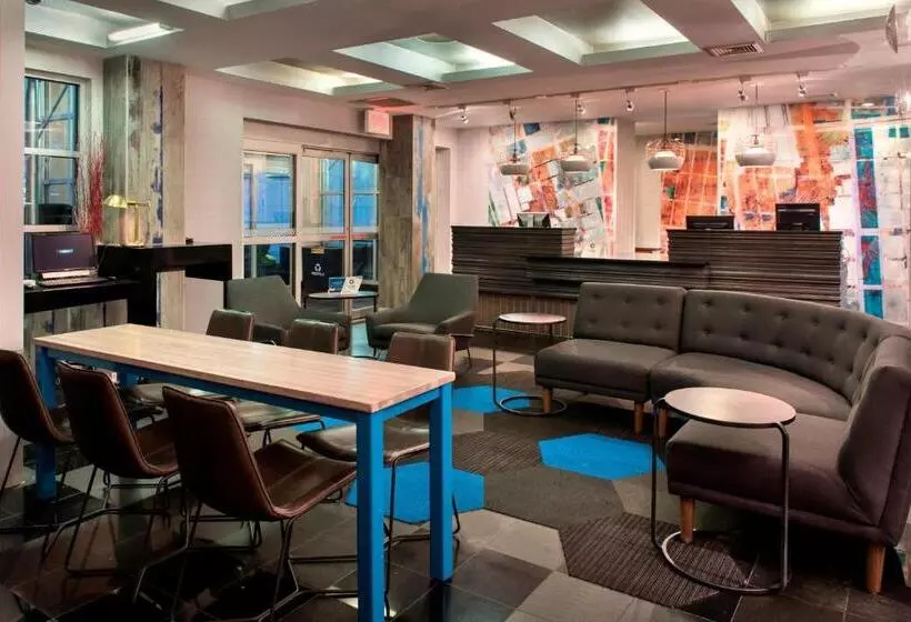 Fotos del hotel Four Points By Sheraton Manhattan Soho Village:  2