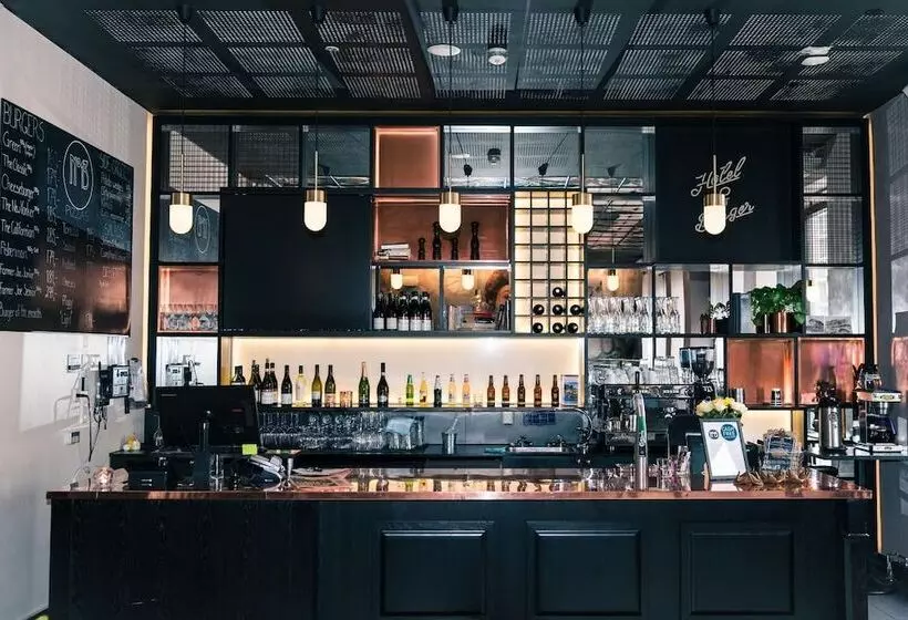 Fotos del hotel No13:  4