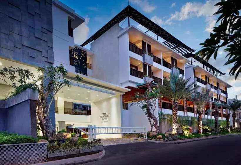 Courtyard By Marriott Bali Seminyak Resort