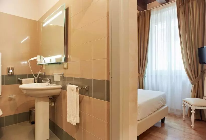 Fotos del hotel Albergo Mazzanti:  24