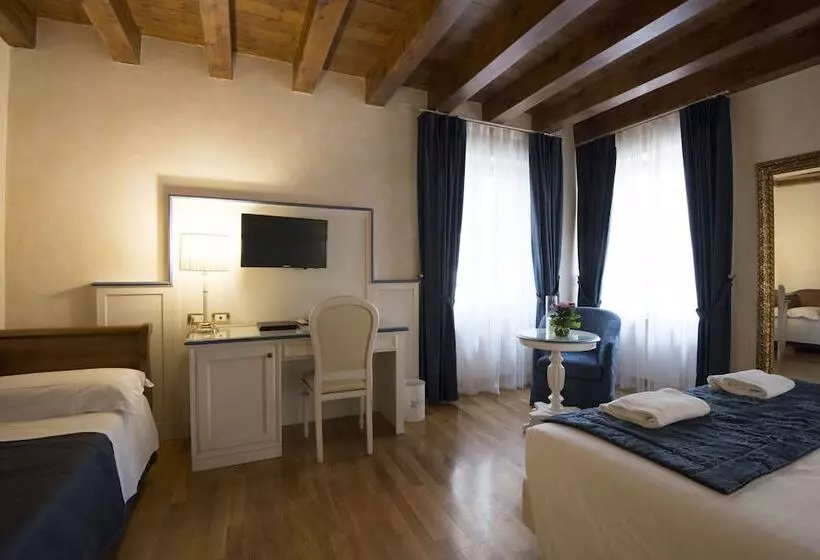 Fotos del hotel Albergo Mazzanti:  6