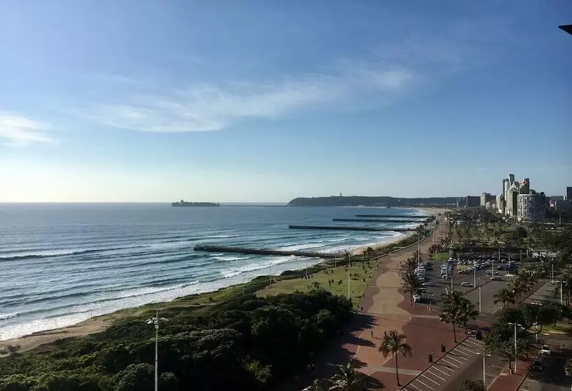 Fotos del hotel Belaire Suites:  19