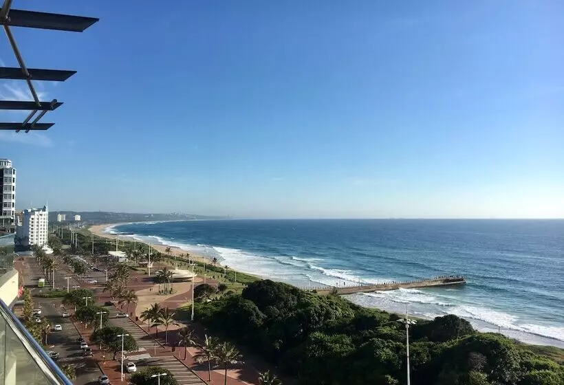 Fotos del hotel Belaire Suites:  15