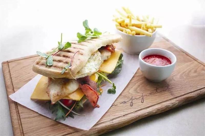 Fotos del hotel Belaire Suites:  13