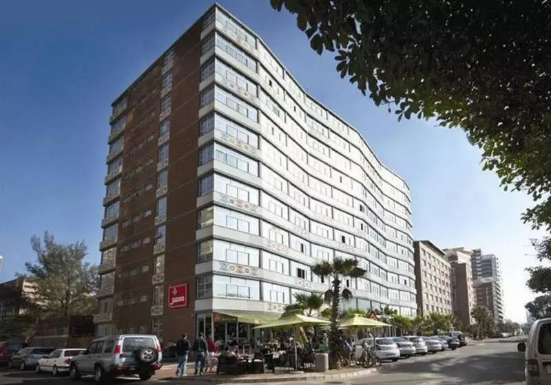 Fotos del hotel Belaire Suites:  10