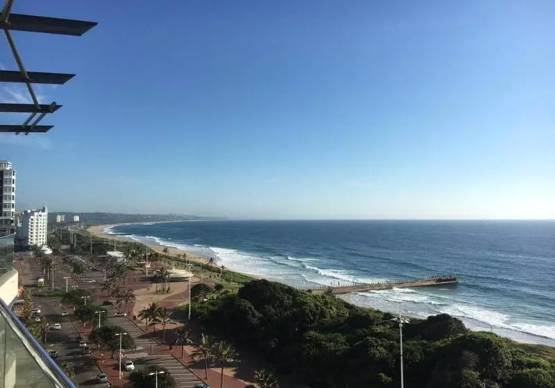 Fotos del hotel Belaire Suites:  24