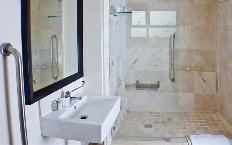 Fotos del hotel Belaire Suites:  8