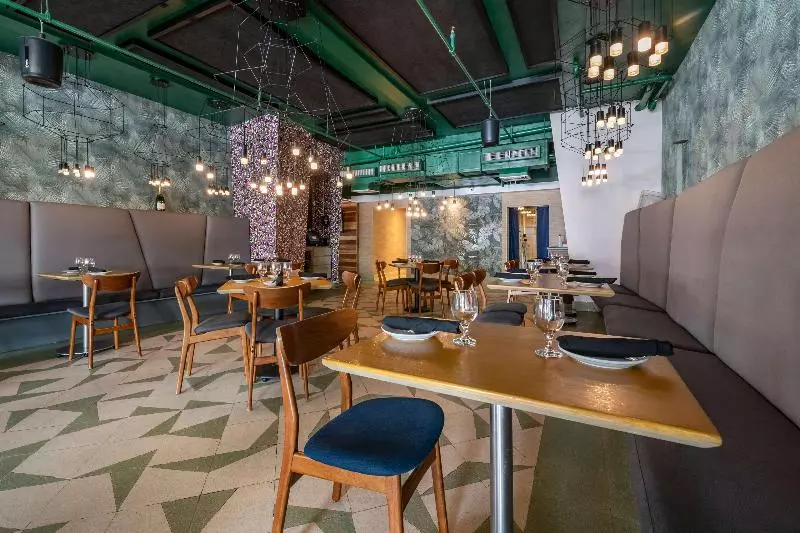 Fotos del hotel Best Western Plus Condado Palm Inn:  5