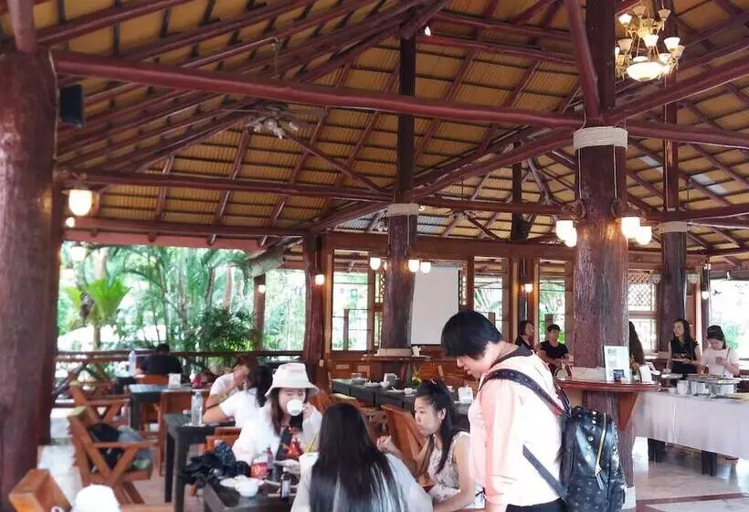 Fotos del hotel Diamond Beach Resort:  2