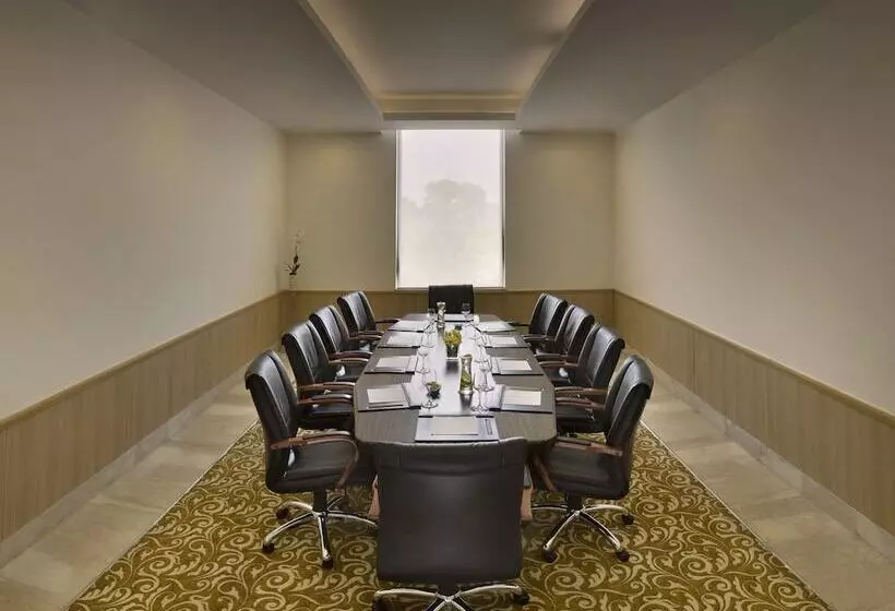 Fotos del hotel Four Points By Sheraton New Delhi, Airport Highway:  16