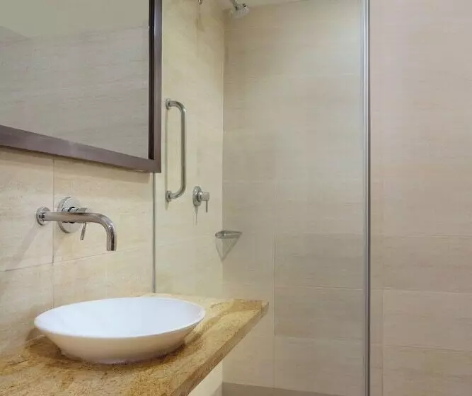 Fotos del hotel Four Points By Sheraton New Delhi, Airport Highway:  20