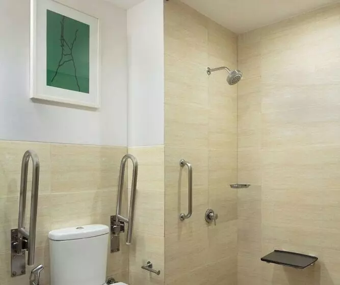 Fotos del hotel Four Points By Sheraton New Delhi, Airport Highway:  17