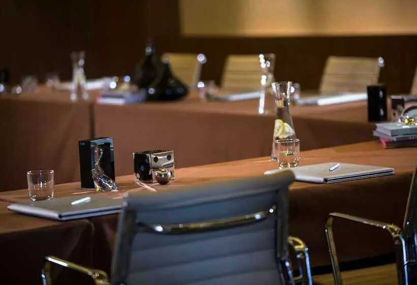 Fotos del hotel Renaissance Shanghai Caohejing:  19