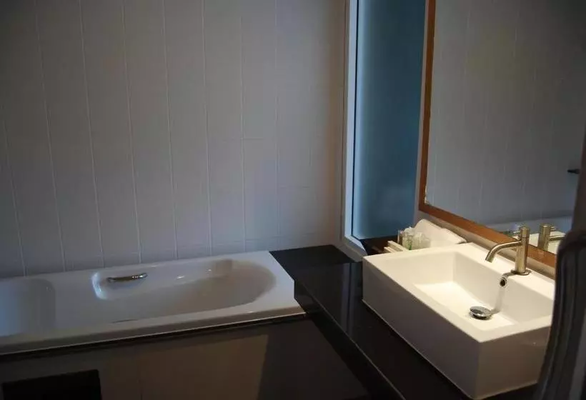 Fotos del hotel The Three By Apk:  7