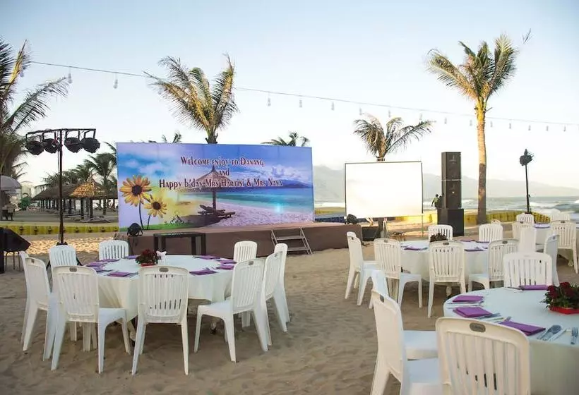 Fotos del hotel Holiday Beach Danang Hotel & Resort:  20