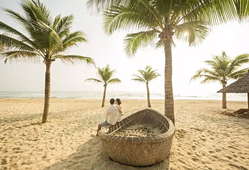 Fotos del hotel Holiday Beach Danang Hotel & Resort:  18