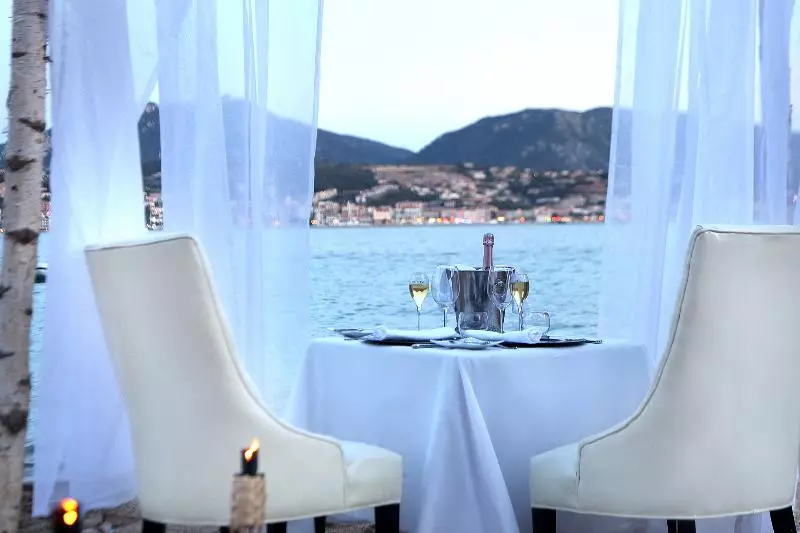 Fotos del hotel Hôtel Marinca & Spa:  12