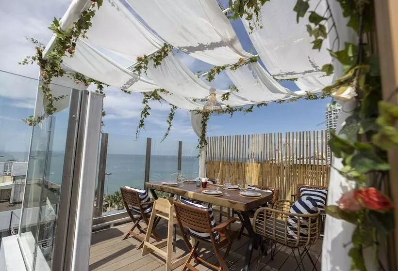 Fotos del hotel Pattaya Sea View:  6