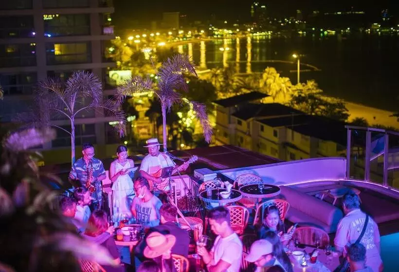 Fotos del hotel Pattaya Sea View:  21