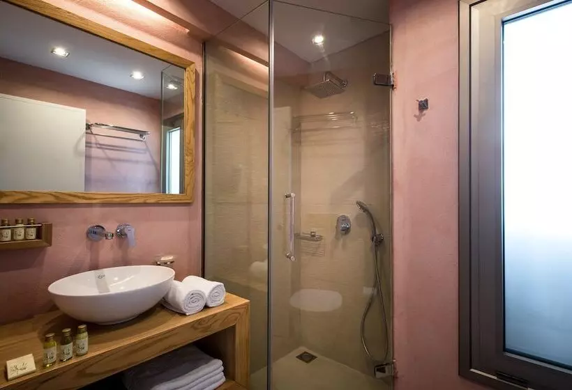 Fotos del hotel Petra Beach Hotel And Apartments:  8