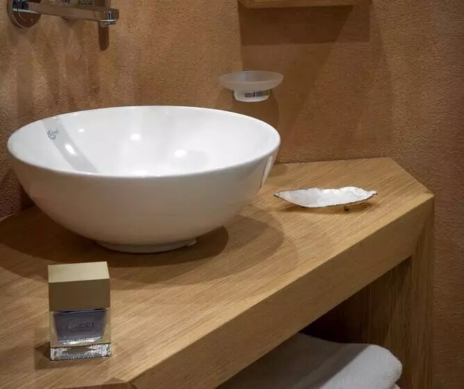 Fotos del hotel Petra Beach Hotel And Apartments:  6