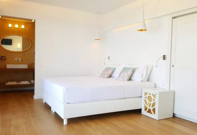 Fotos del hotel Petra Beach Hotel And Apartments:  23