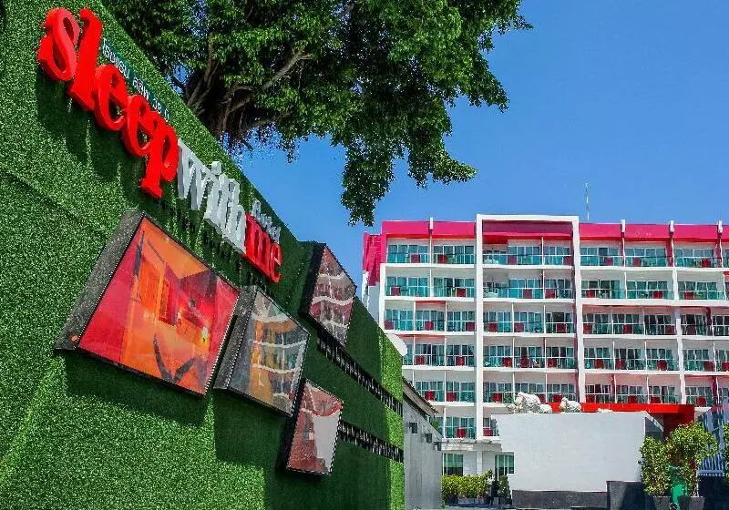 Sleep With Me  Design  @ Patong