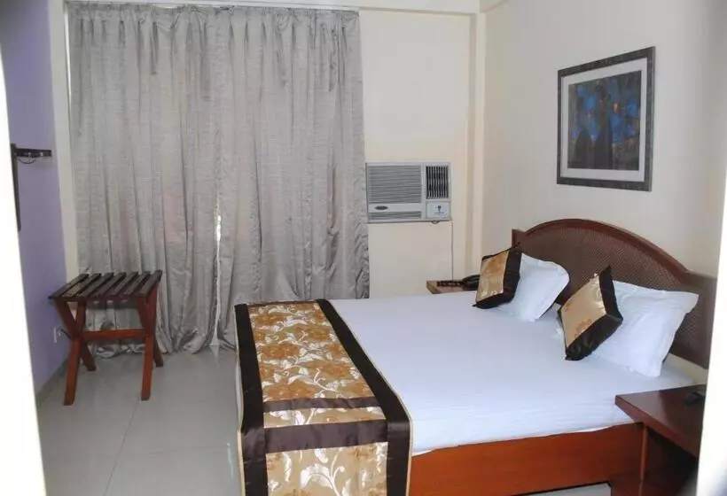 Fotos del hotel Tourist Deluxe:  21