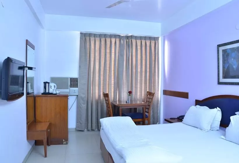 Fotos del hotel Tourist Deluxe:  14