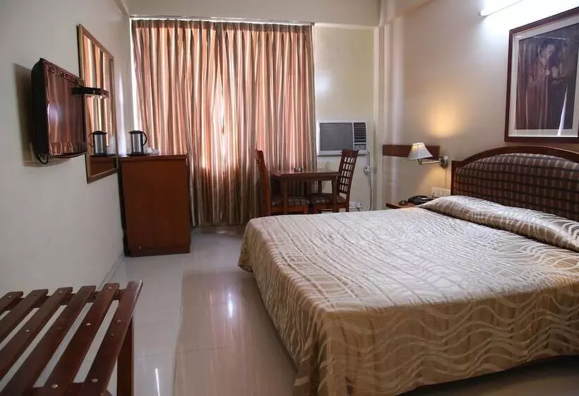 Fotos del hotel Tourist Deluxe:  11