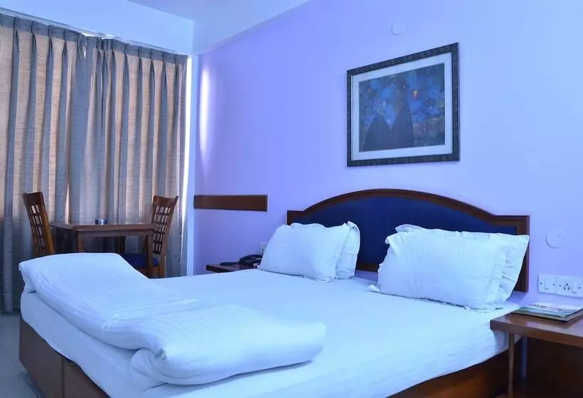 Fotos del hotel Tourist Deluxe:  6