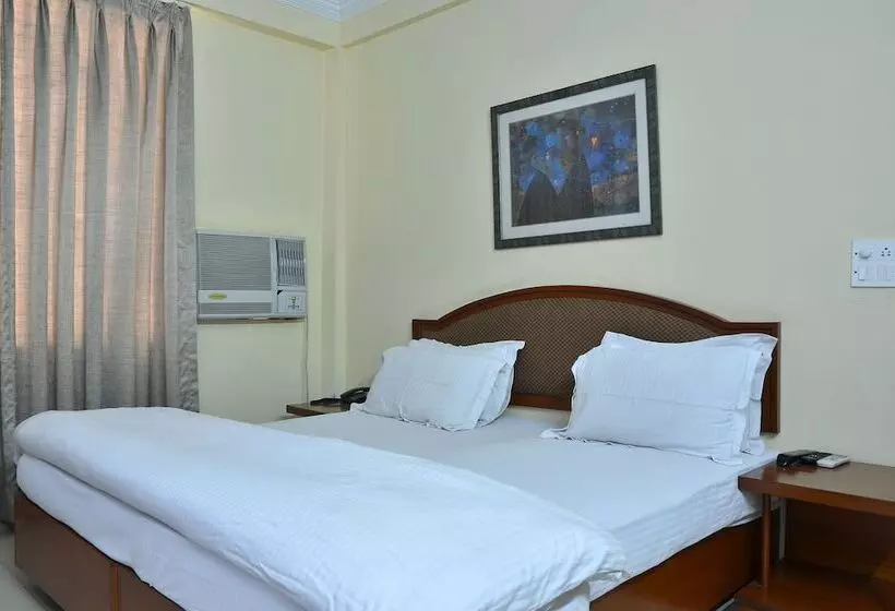 Fotos del hotel Tourist Deluxe:  10