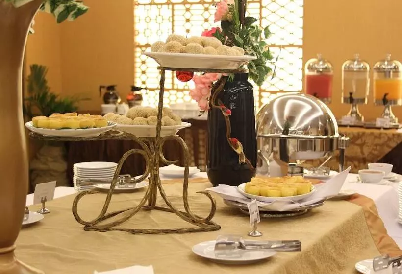 Fotos del hotel All Sedayu  Kelapa Gading:  10