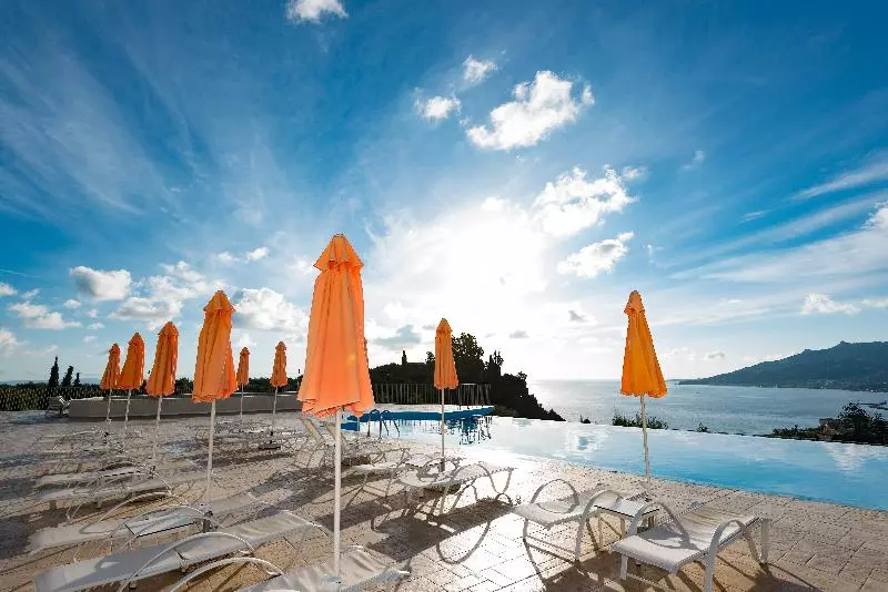 Fotos del hotel Avalon Palace:  12