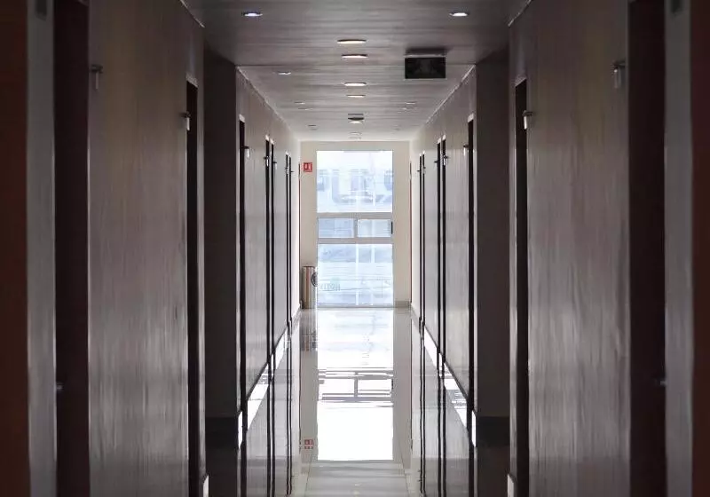 Fotos del hotel Misión Express Monterrey Aeropuerto La Fe:  2