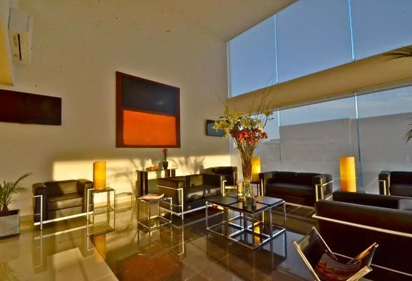 Fotos del hotel Misión Express Monterrey Aeropuerto La Fe:  25