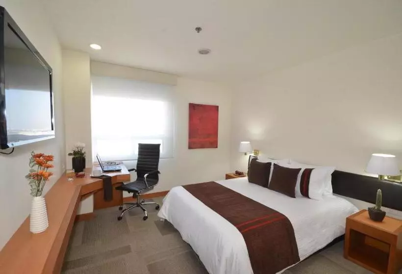 Fotos del hotel Misión Express Monterrey Aeropuerto La Fe:  11