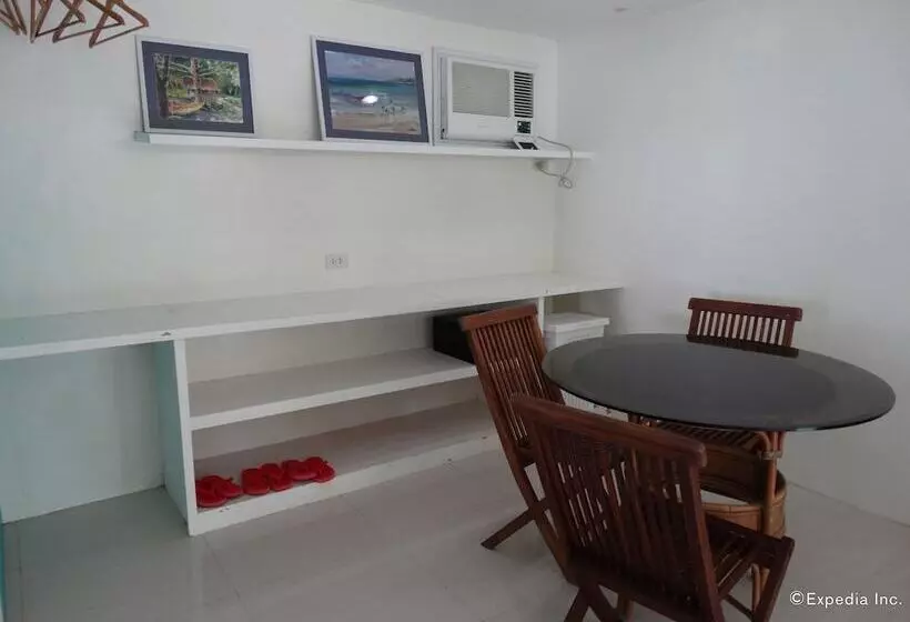 Fotos del hotel Momo Beach House:  25