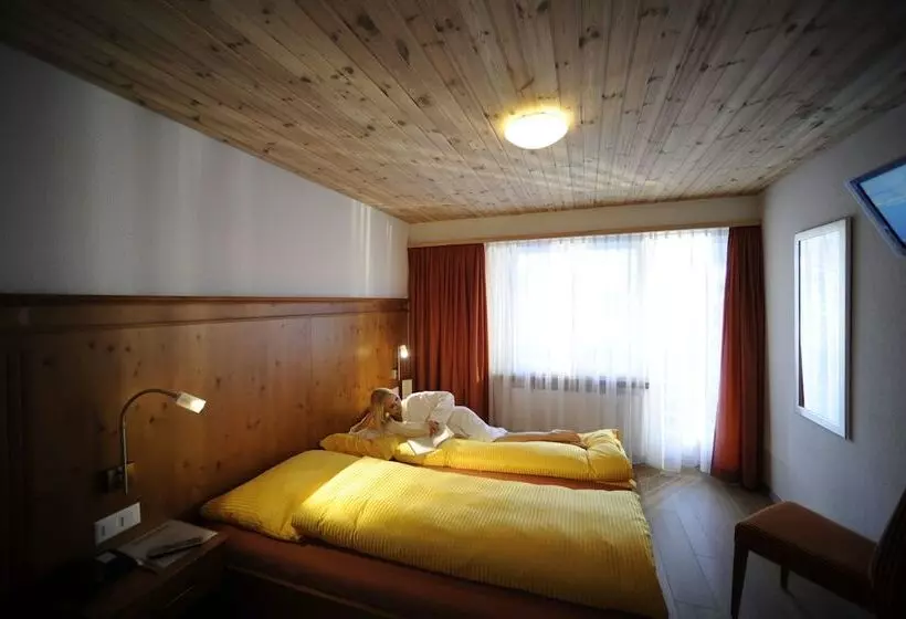 Fotos del hotel Belmont:  6