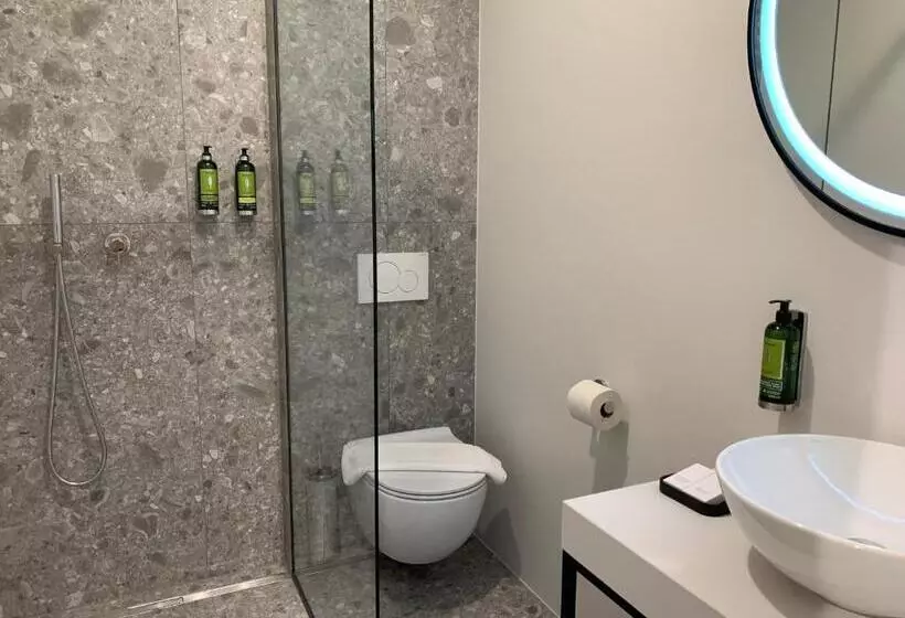 Fotos del hotel Adora:  8