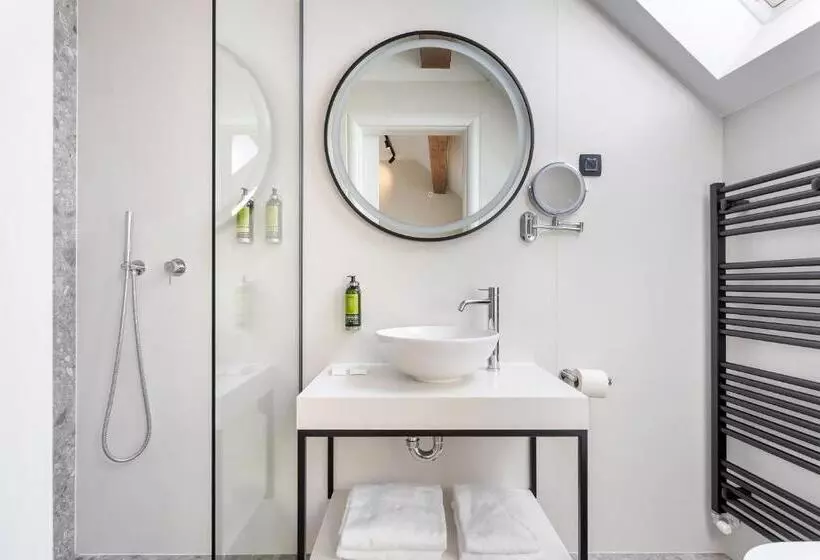 Fotos del hotel Adora:  16