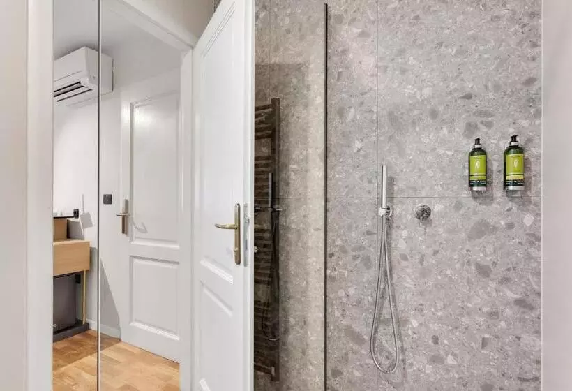 Fotos del hotel Adora:  24