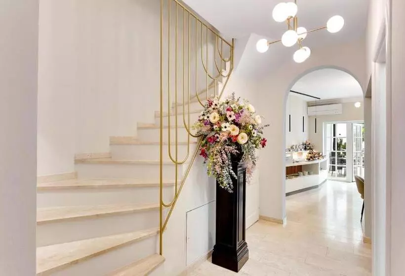 Fotos del hotel Adora:  12