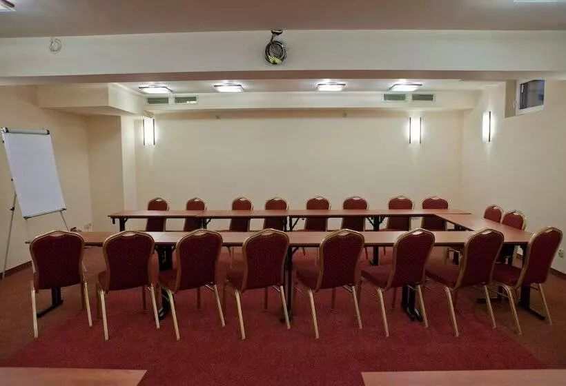 Fotos del hotel Helan Family & Garden:  2