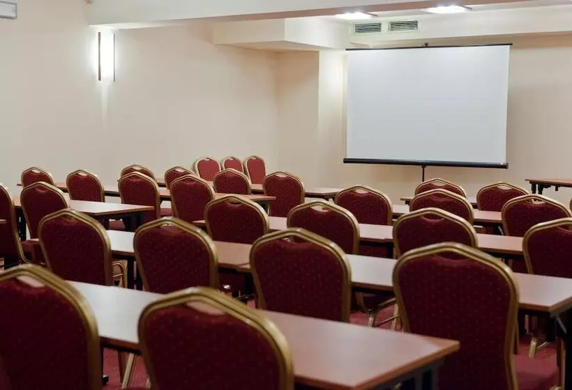 Fotos del hotel Helan Family & Garden:  10